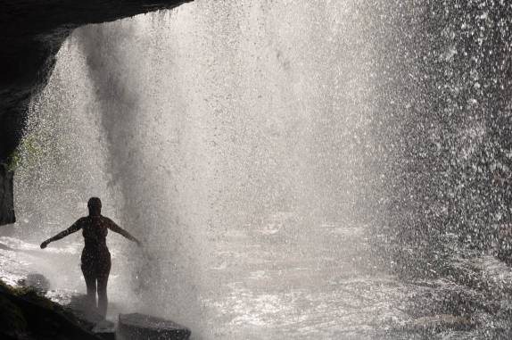 Cachoeira do Frade vista por trás, em Ubajara - CE